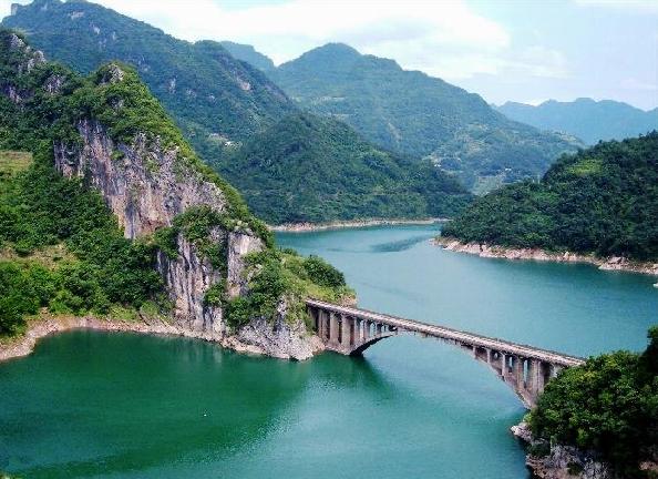 天柱山风景区